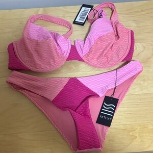 Brand new vetchy swimsuit
